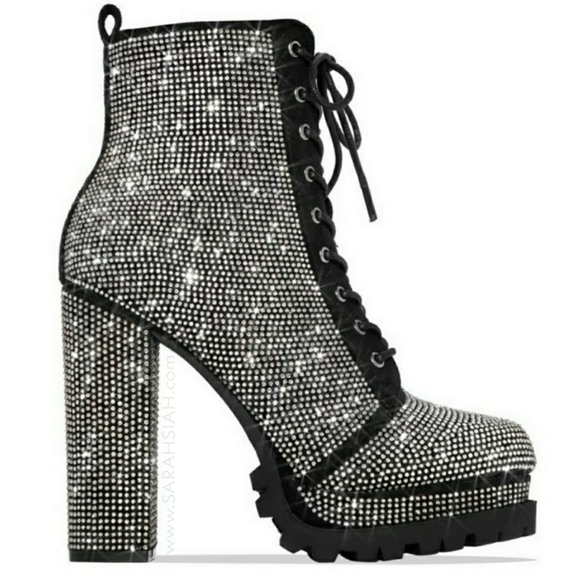 𝙇𝙖𝙨𝙩 𝙎𝙞𝙯 5.5💎Crystal Rhinestone Embellishd - Picture 2 of 10